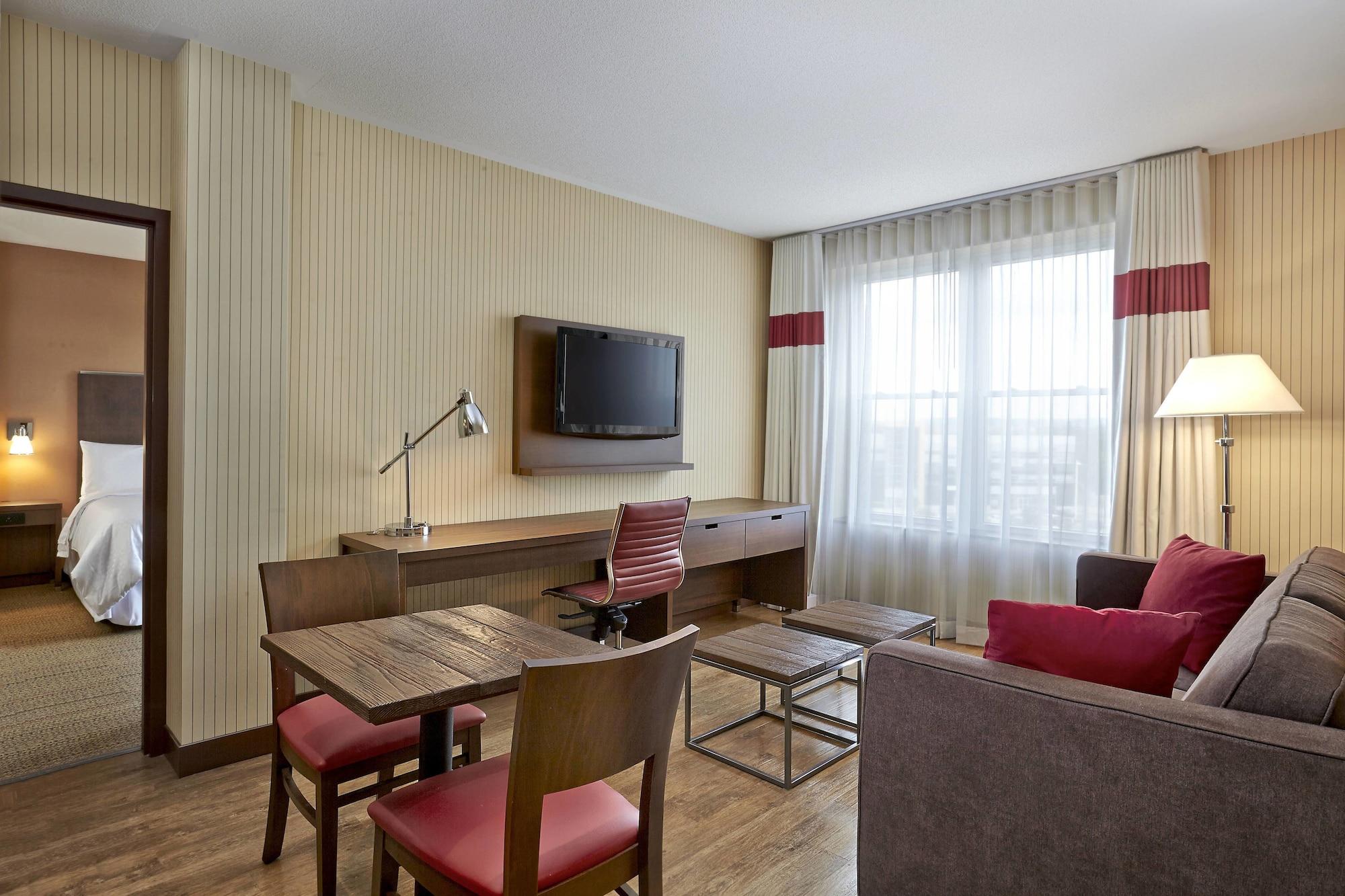 Four Points By Sheraton Монктън Екстериор снимка